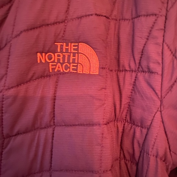 The North Face Jacket Size L - Picture 4 of 6